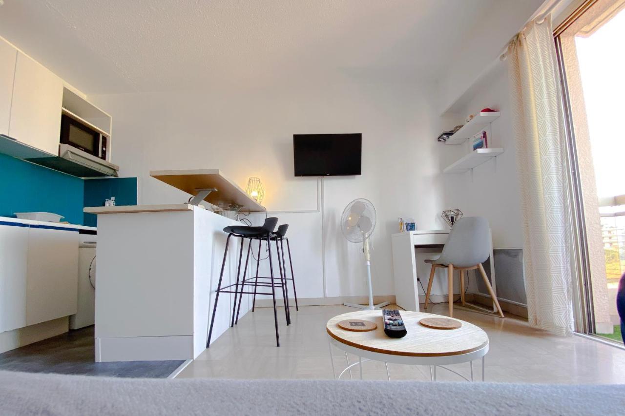 Guignon - Apart Sunny Comfort Close To The Port & Station Αντίμπ Εξωτερικό φωτογραφία