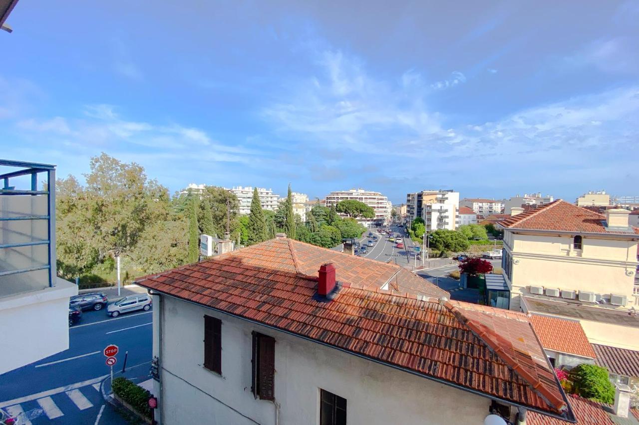 Guignon - Apart Sunny Comfort Close To The Port & Station Αντίμπ Εξωτερικό φωτογραφία